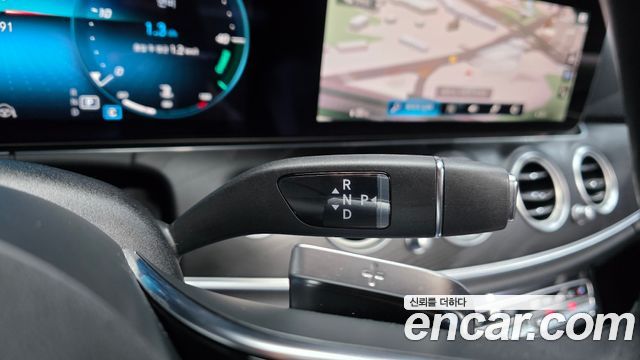 Mercedes-Benz E-Class E250 Avantgarde