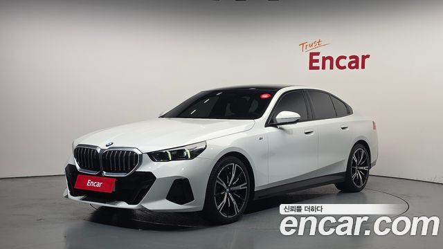 BMW 5-Series 530i xDrive M Sport