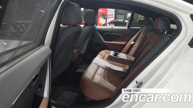 BMW 5-Series 530i xDrive M Sport