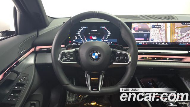 BMW 5-Series 530i xDrive M Sport