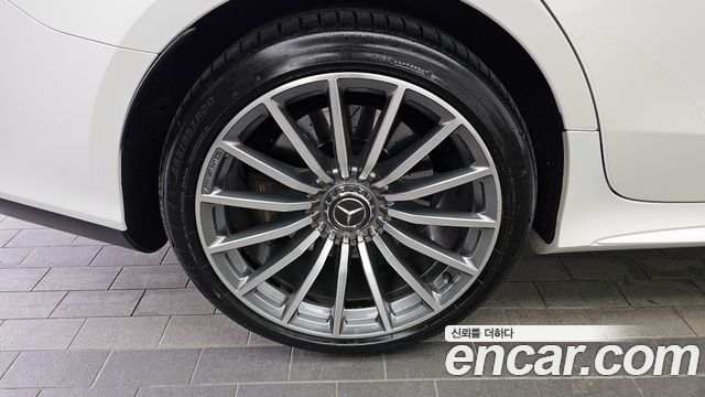 Mercedes-Benz AMG GT 4Door 43 4MATIC+