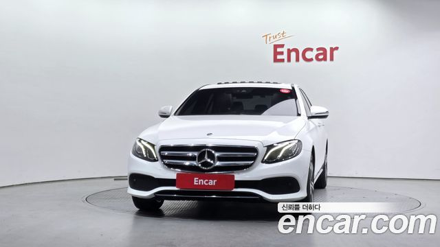 Mercedes-Benz E-Class E300 Avantgarde