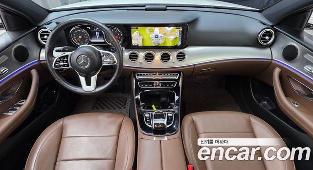 Mercedes-Benz E-Class E300 Avantgarde