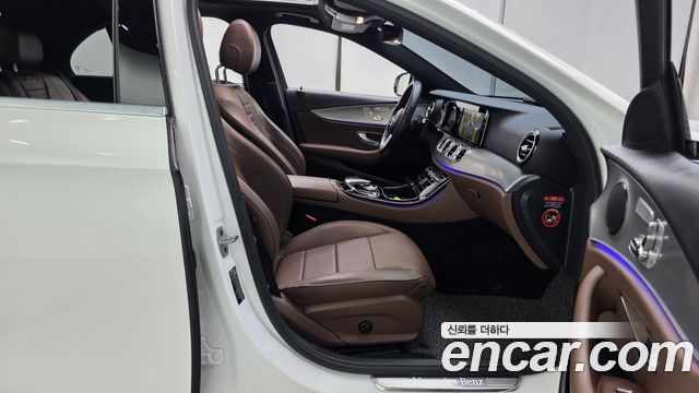 Mercedes-Benz E-Class E300 Avantgarde