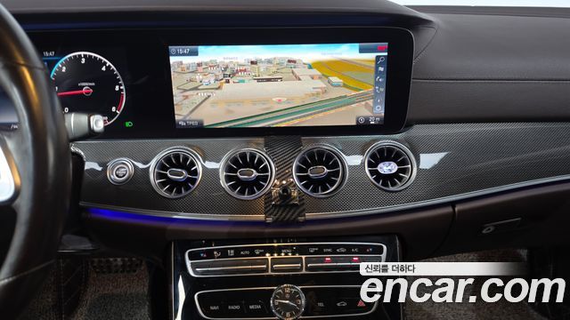Mercedes-Benz CLS-Class CLS300d AMG Line