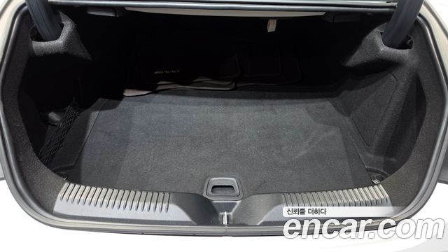 Mercedes-Benz CLS-Class CLS300d AMG Line