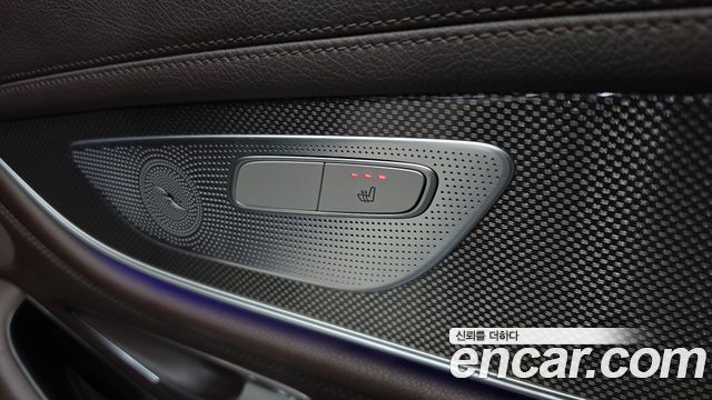 Mercedes-Benz CLS-Class CLS300d AMG Line