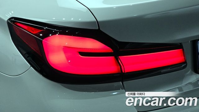 BMW 5-Series 530i M Sport Package