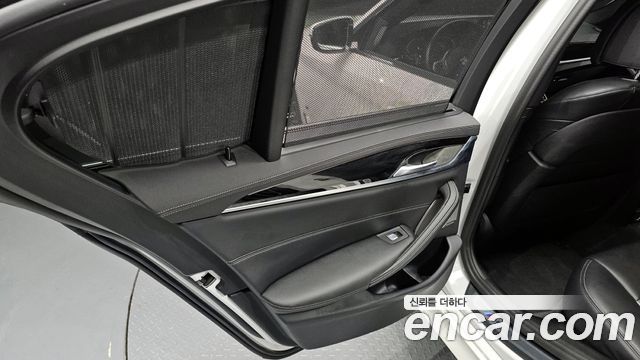 BMW 5-Series 530i M Sport Package