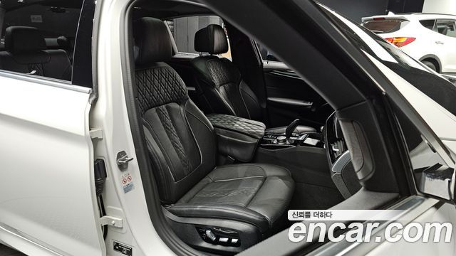 BMW 5-Series 530i M Sport Package