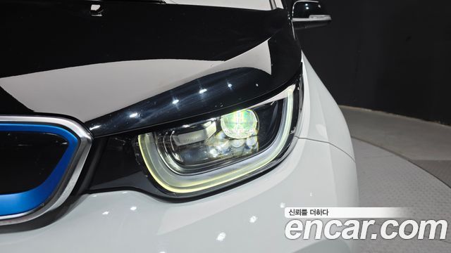 BMW i3 LUX