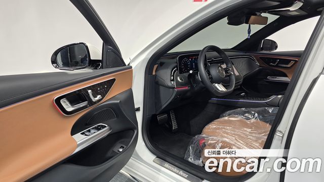 Mercedes-Benz E-Class E200 AMG Line
