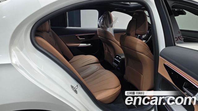 Mercedes-Benz E-Class E200 AMG Line