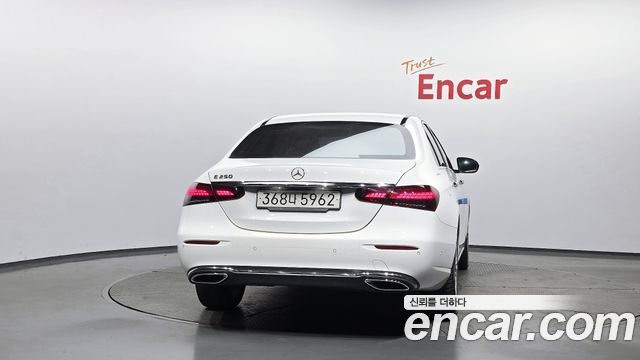 Mercedes-Benz E-Class E250 Exclusive