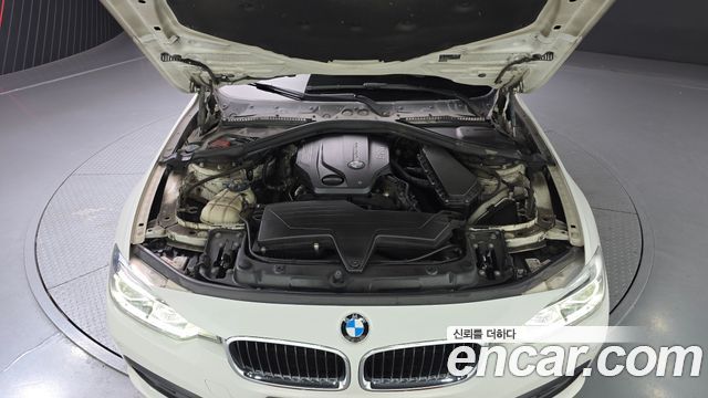 BMW 3-Series 320d