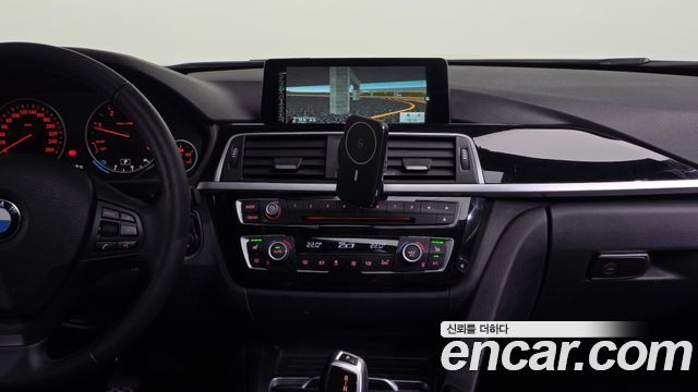 BMW 3-Series 320d