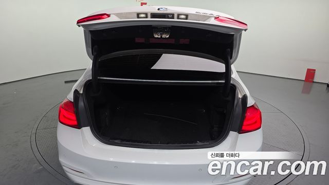 BMW 3-Series 320d