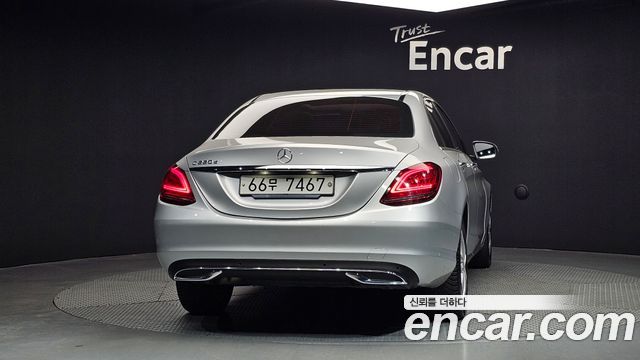 Mercedes-Benz C-Class C220 d Avantgarde