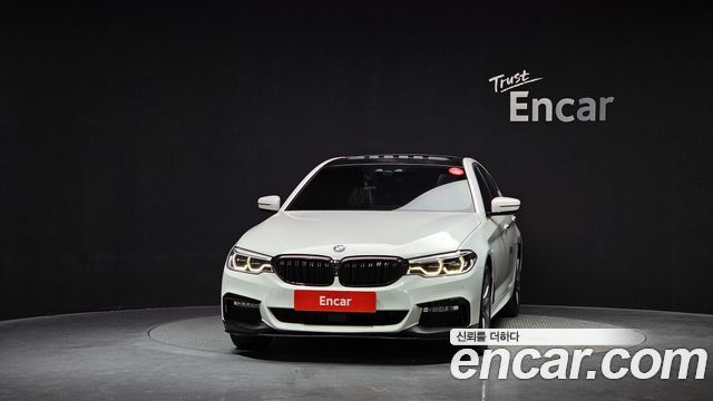 BMW 5-Series 530i M Sport Package Plus