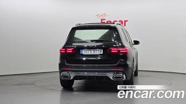 Mercedes-Benz GLB-Class GLB250 4MATIC
