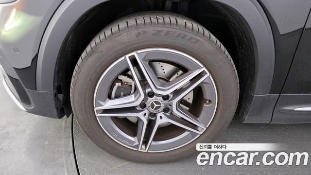 Mercedes-Benz GLB-Class GLB250 4MATIC