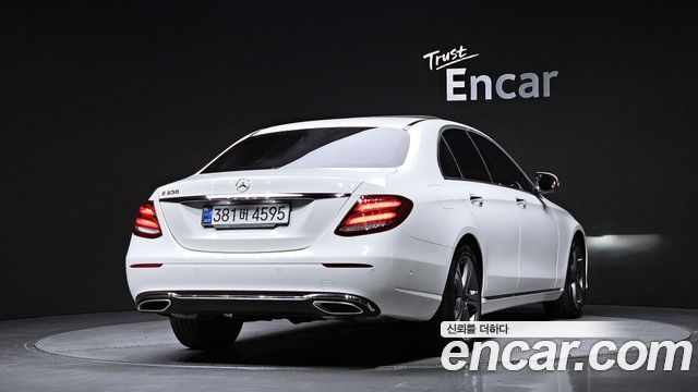 Mercedes-Benz E-Class E300 Avantgarde