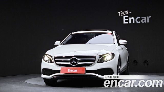 Mercedes-Benz E-Class E300 Avantgarde