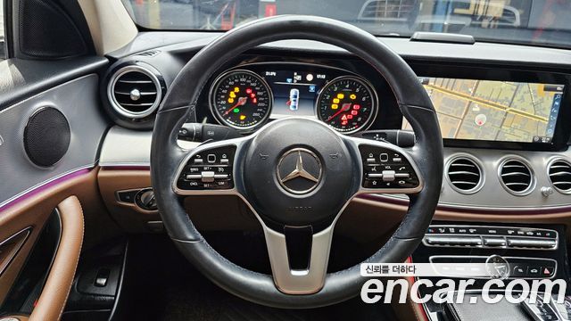 Mercedes-Benz E-Class E300 Avantgarde