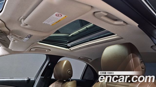 Mercedes-Benz E-Class E300 Avantgarde