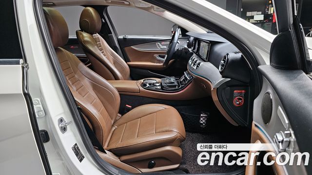 Mercedes-Benz E-Class E300 Avantgarde