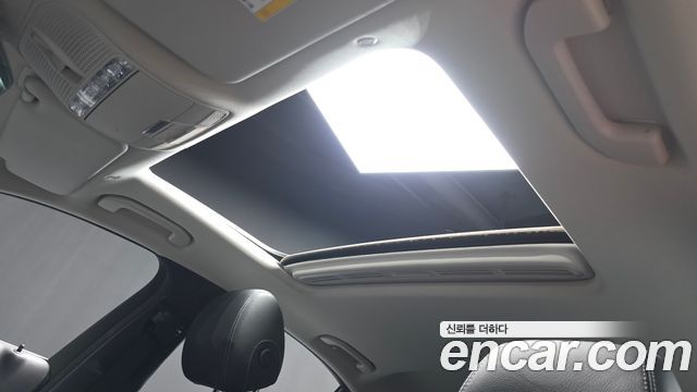 Mercedes-Benz E-Class E300 Avantgarde