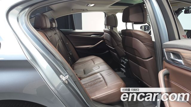 BMW 5-Series 520d Luxury Plus