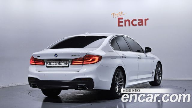 BMW 5-Series 520d xDrive M Sport Package Plus