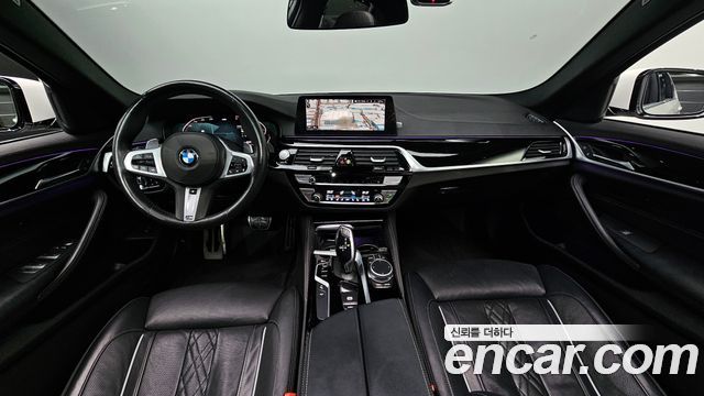 BMW 5-Series 520d xDrive M Sport Package Plus