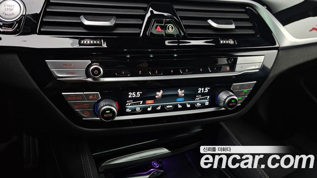 BMW 5-Series 520d xDrive M Sport Package Plus