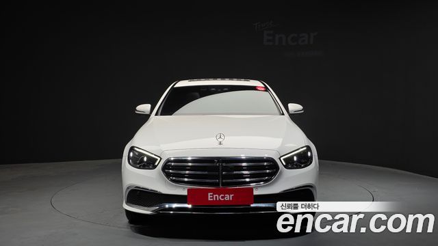Mercedes-Benz E-Class E300e 4MATIC Exclusive