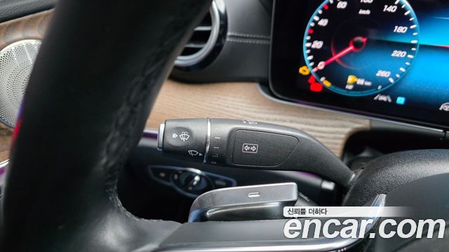 Mercedes-Benz E-Class E300e 4MATIC Exclusive
