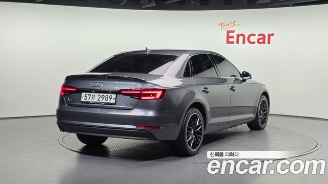 Audi A4 30 TDI