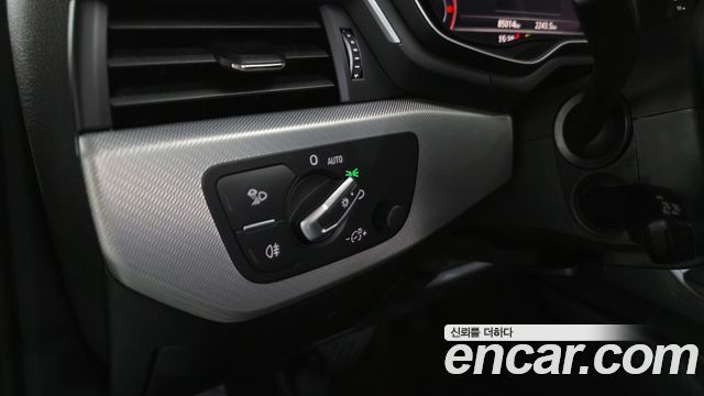Audi A4 30 TDI