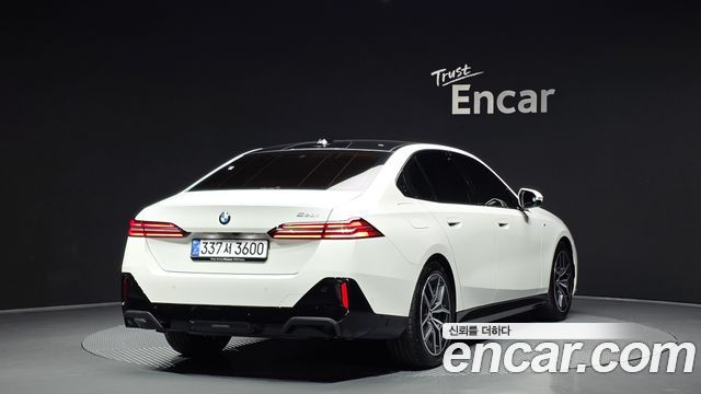 BMW 5-Series 520i M Sport