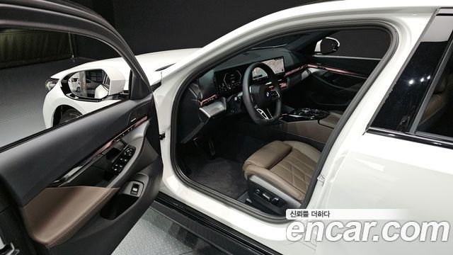 BMW 5-Series 520i M Sport