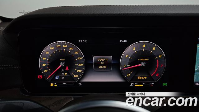 Mercedes-Benz E-Class E300 4MATIC Exclusive