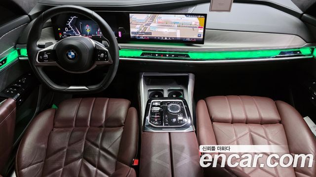 BMW 7-Series 740i sDrive Design Pure Excellence