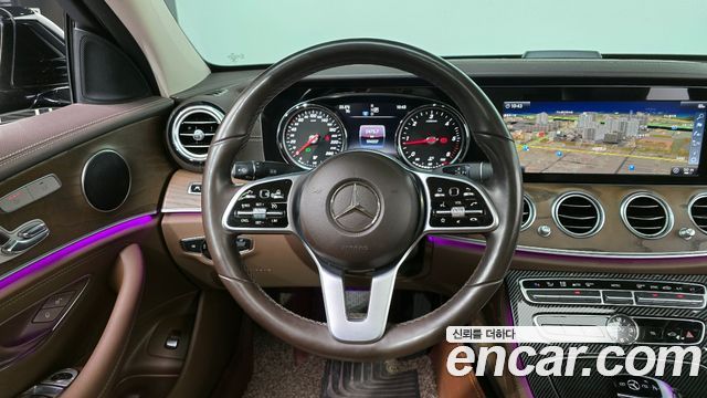 Mercedes-Benz E-Class E220d 4MATIC Exclusive