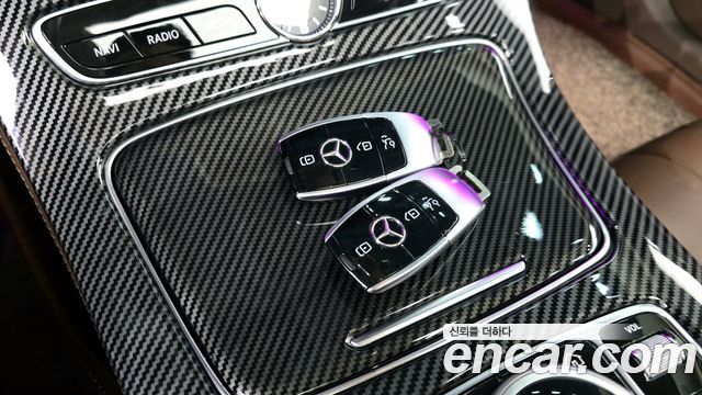 Mercedes-Benz E-Class E220d 4MATIC Exclusive