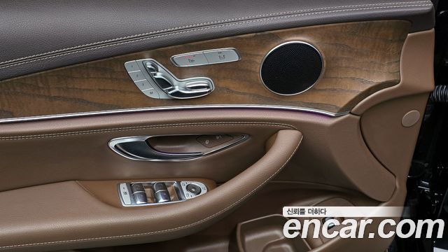 Mercedes-Benz E-Class E220d 4MATIC Exclusive