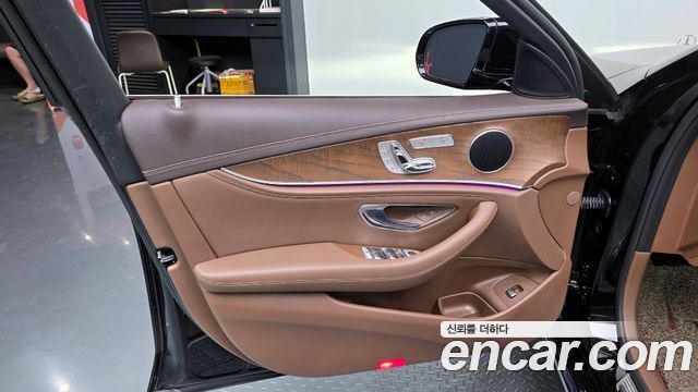 Mercedes-Benz E-Class E220d 4MATIC Exclusive