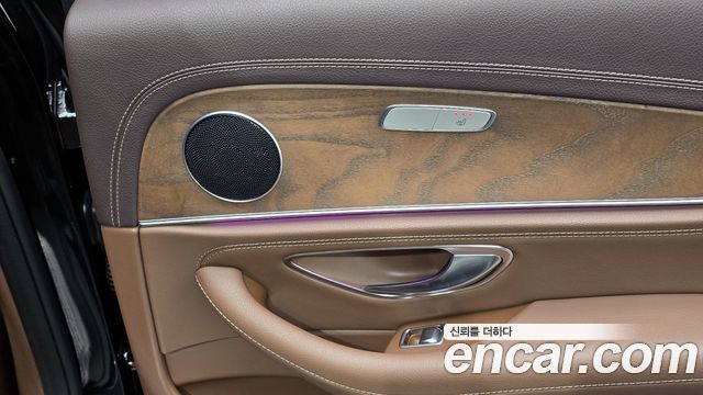 Mercedes-Benz E-Class E220d 4MATIC Exclusive