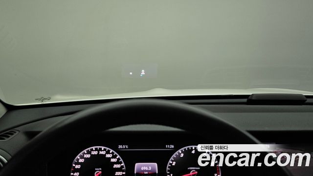 Mercedes-Benz E-Class E300 4MATIC AMG Line