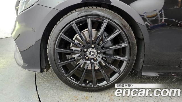 Mercedes-Benz E-Class E220d Cabriolet